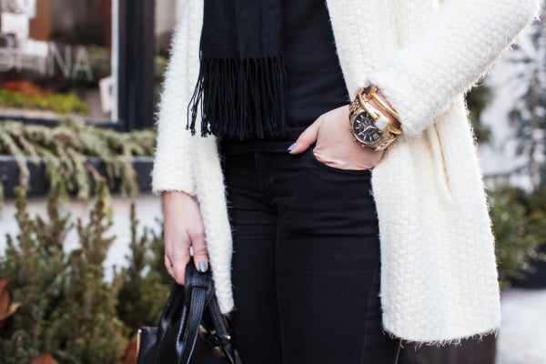 black and white winter outfit