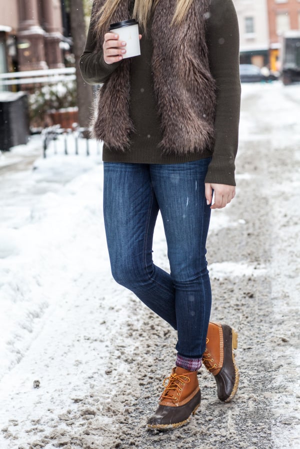 duck boots outfit blogger