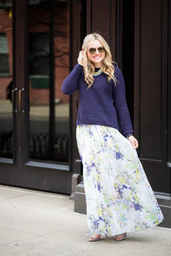 what to wear with a floral maxi skirt outfit
