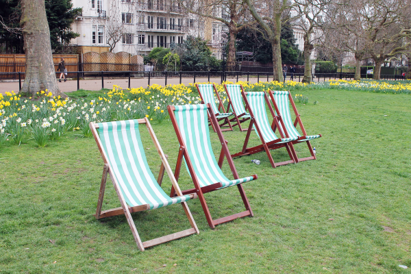 striped-chairs-green-park-london