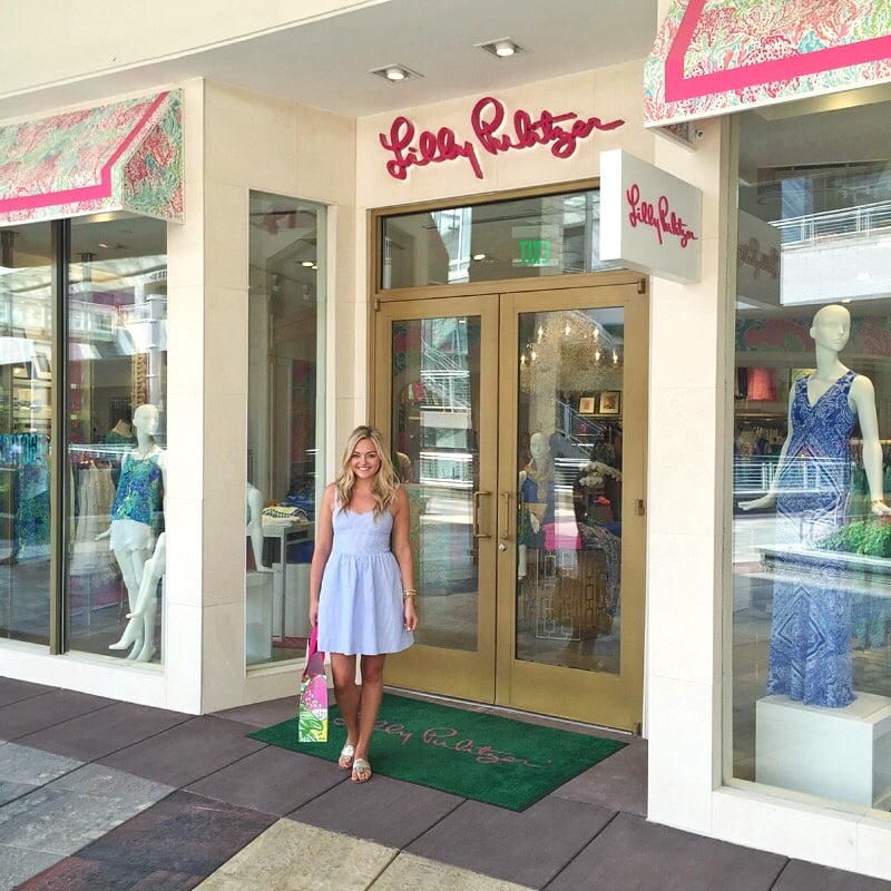 Bows & Sequins shopping at Lilly Pulitzer in Oakbrook Terrace mall in the Chicago suburbs!