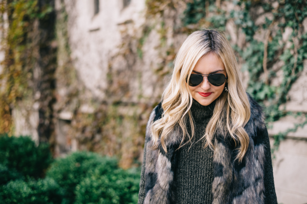 black rayban aviators