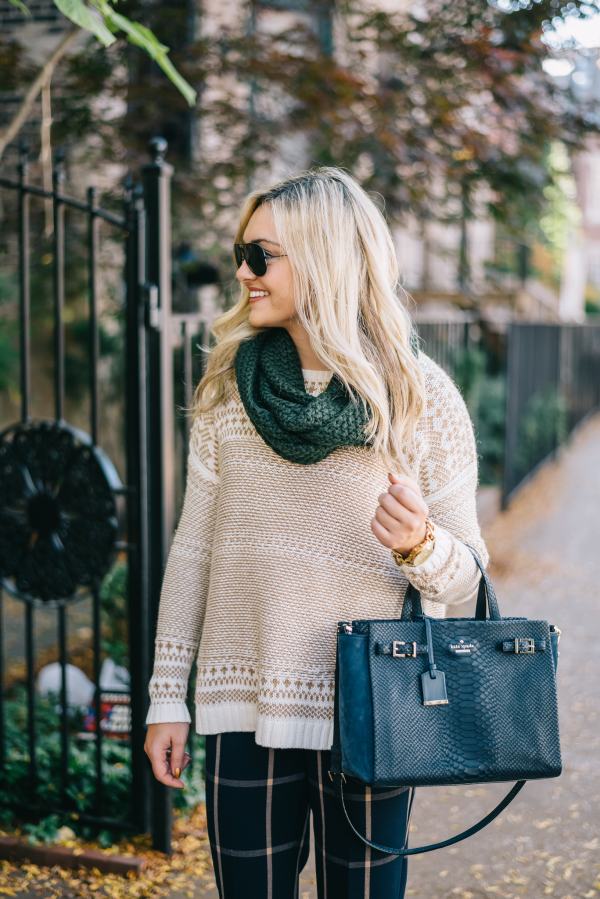 kate-spade-navy-blue-handbag