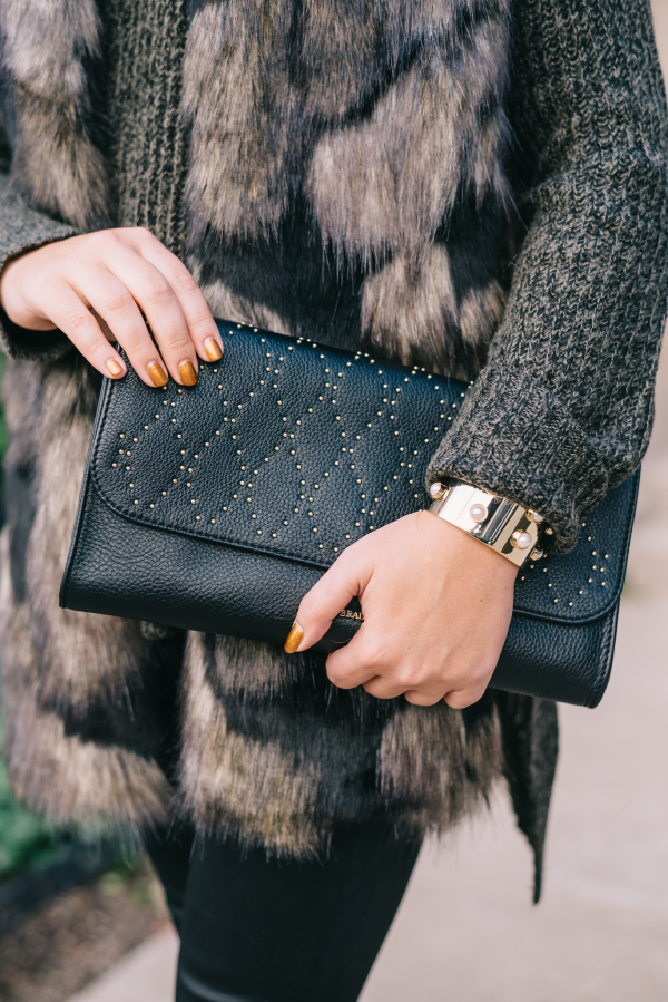 vera bradley stud clutch