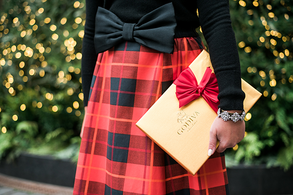 plaid skirt bow belt