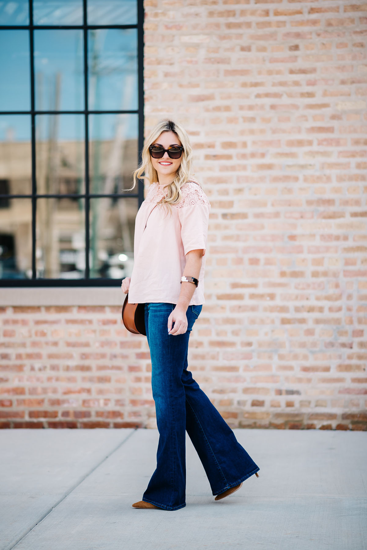 How to Style Women's Flared Denim Jeans — bows & sequins