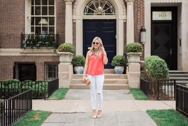 white jeans outfit spring summer