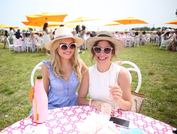 lifestyle-bloggers-at-the-veuve-clicquot-polo-classic-in-new-york-city