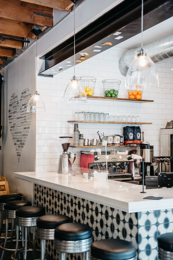 Left Coast Food in Chicago is one of @bowsandsequins' favorite spots for healthy eating and working remotely. They've got a great espresso bar!