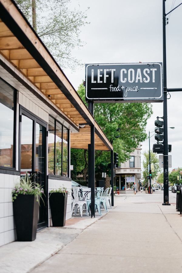Left Coast Food in Chicago is one of @bowsandsequins' favorite spots for healthy eating and working remotely. Cute blue chairs in the outdoor patio, too!