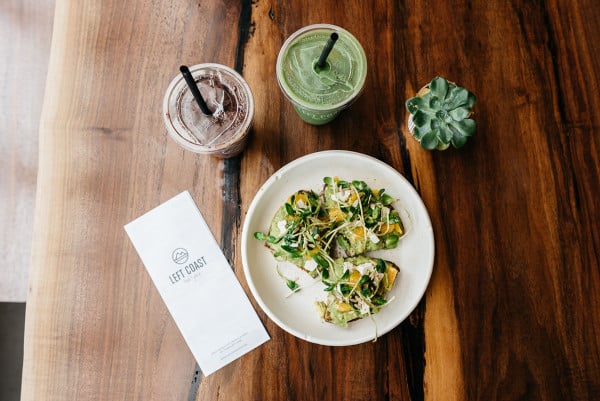 Left Coast Food in Chicago is one of @bowsandsequins' favorite spots for healthy eating and working remotely. Pictured here are two of the smoothies and the avocado toast!