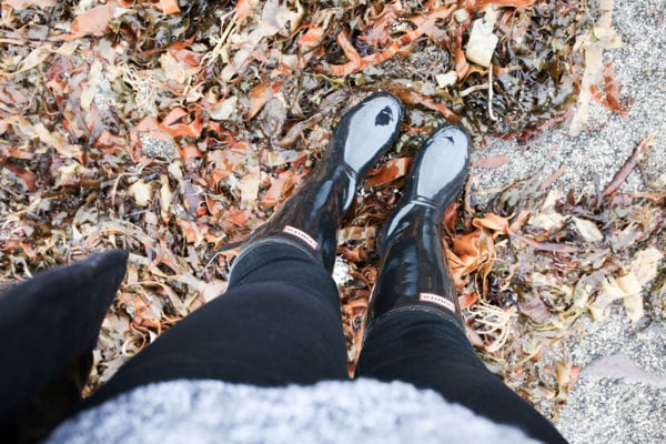 What to Pack for Iceland | bows & sequins travel guide