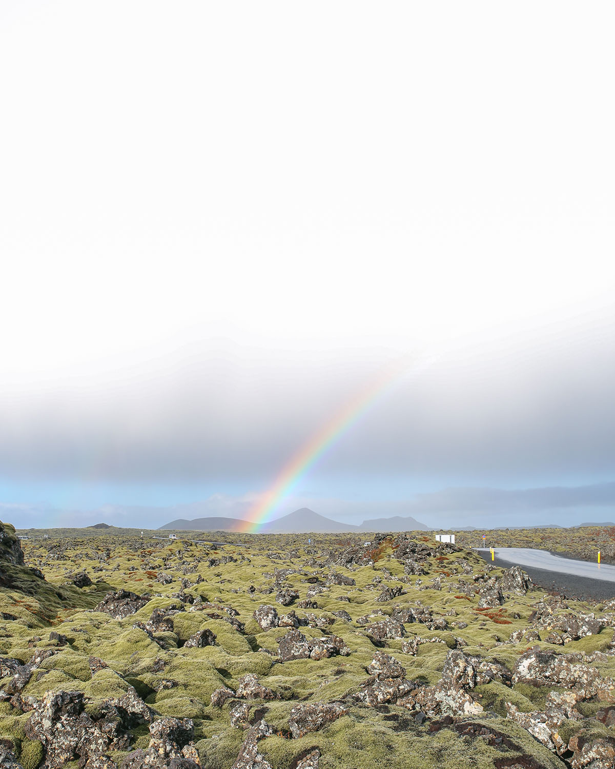 Bows & Sequins Travel Guide: Rainbow in Iceland
