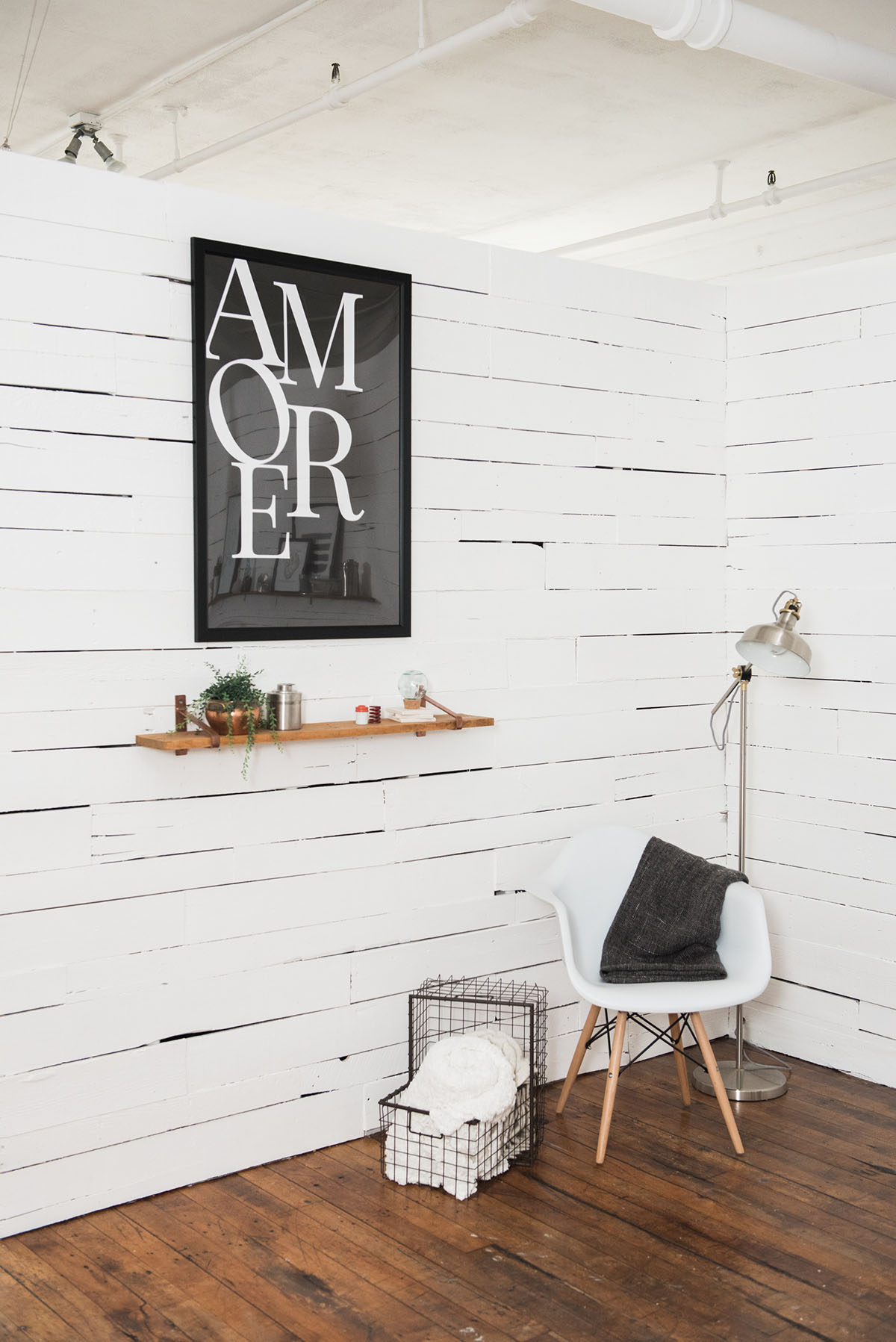 Amore Wall Art Print at Loft 505 in Chicago