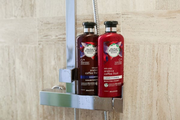 Bows & Sequins Beauty Review: New Herbal Essences bio:renew Shampoo & Conditioner