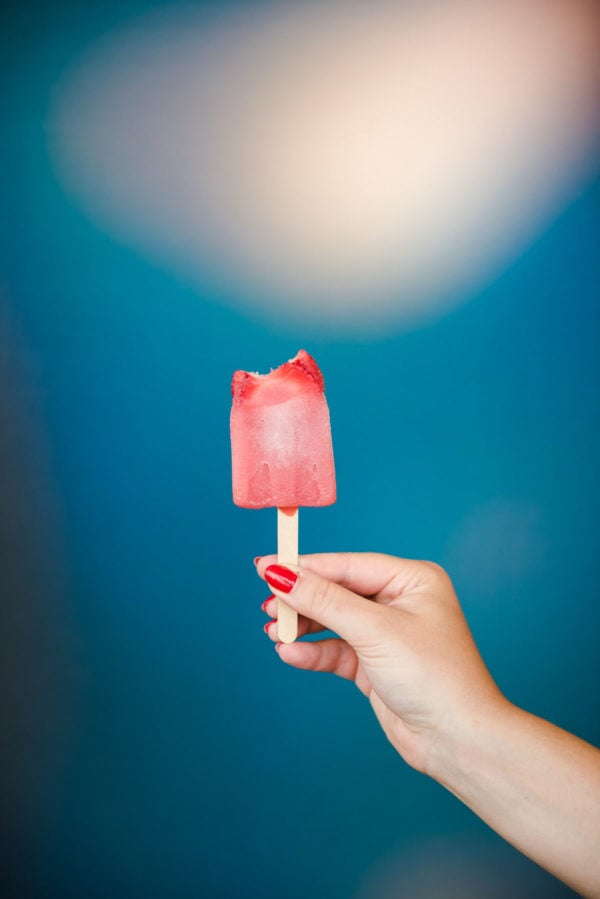 Bows & Sequins sharing a recipe for boozy strawberry and rosé popsicles.
