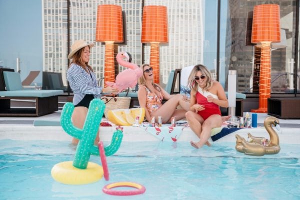 Bows & Sequins shares essentials for a summer pool party with Seven Daughters moscato and rose wine.
