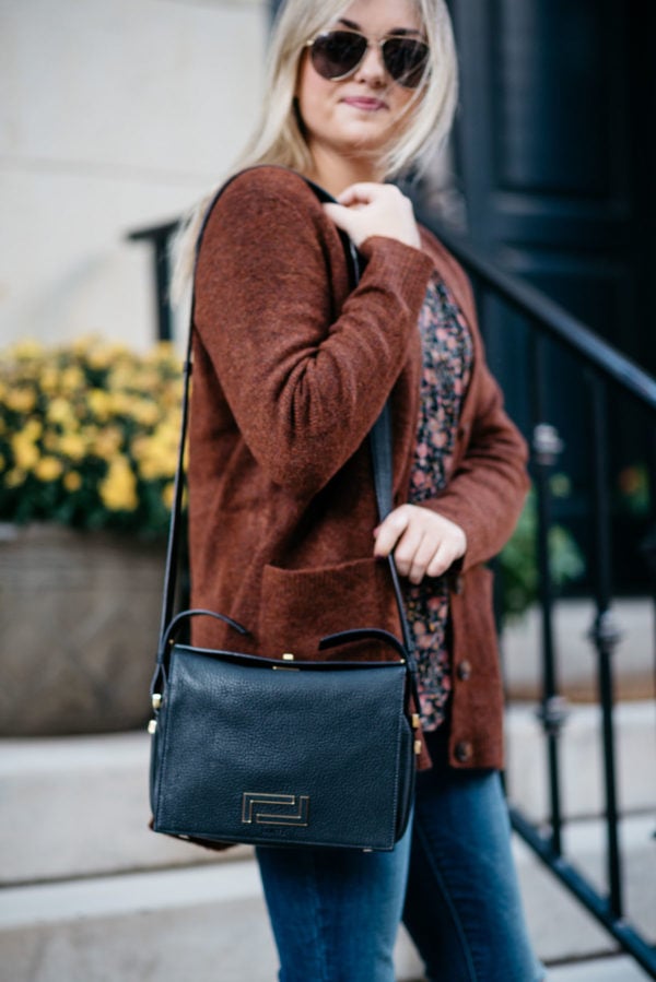 Chicago blogger Bows & Sequins wearing an Old Navy slouchy cardigan and a Lancel black Pia bag with Gucci aviators and NARS Audacious lipstick in 'Anna'.