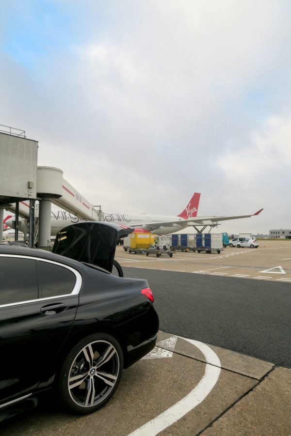 Travel blogger Bows & Sequins at Heathrow VIP in London