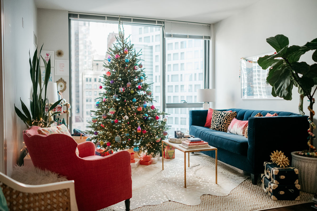 Chicago blogger Jessica Sturdy shares her colorful Christmas decor and decorating tips.