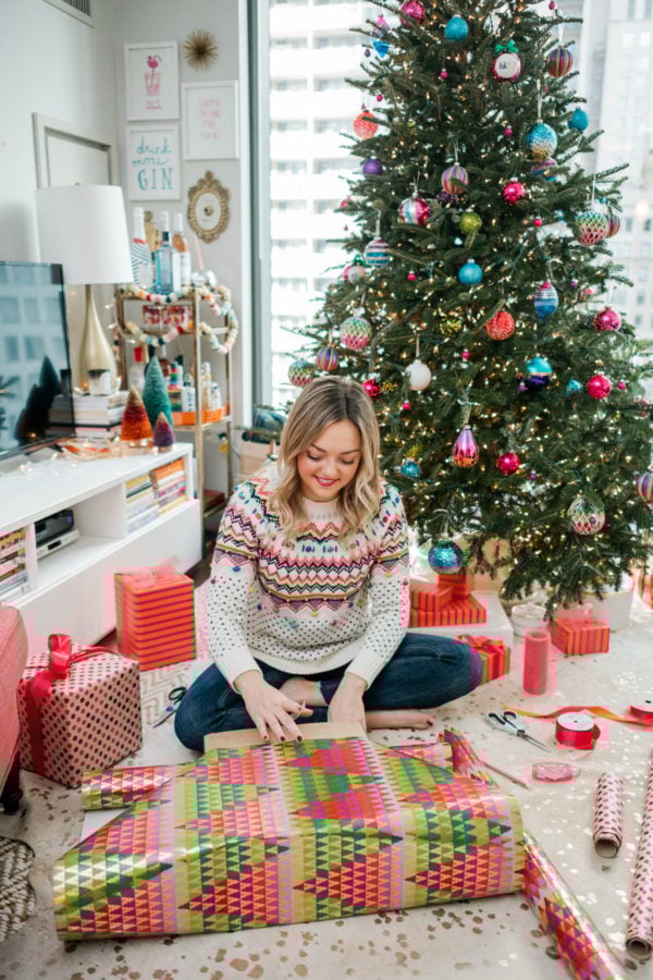 Chicago blogger Jessica Sturdy shares her colorful Christmas decor and decorating tips.