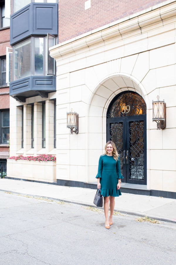 Chicago lifestyle blogger Bows & Sequins wearing a cute outfit for work.