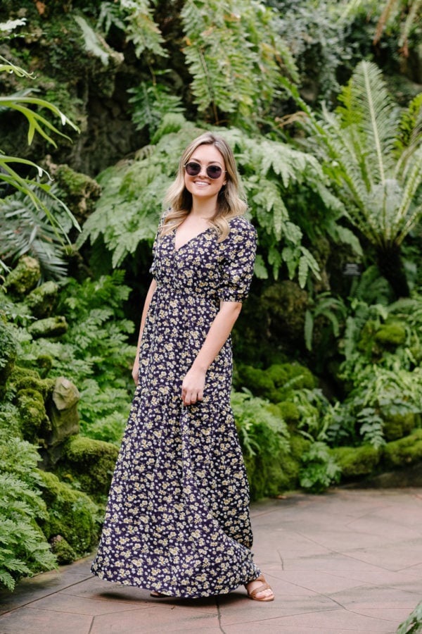 Fashion blogger Bows & Sequins wearing a cute maxi dress for spring and summer outfit ideas.