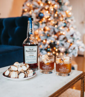 Jessica Sturdy shares a cocktail recipe that's great for the holidays. A Festive Old Fashioned made with Toasted Marshmallows and Chocolate Bitters.