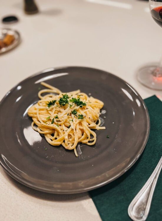 Linguini with Canned Clams Recipe | bows & sequins blog