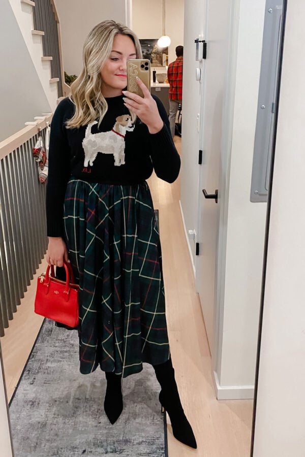 Chicago blogger wearing a plaid skirt with a Ralph Lauren dog sweater.
